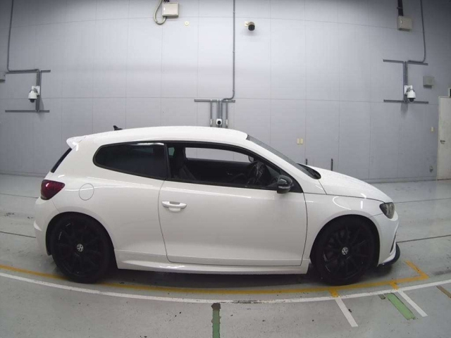 VOLKSWAGEN SCIROCCO 2011