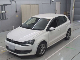 VOLKSWAGEN POLO 2014
