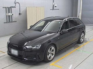 AUDI A4 2019