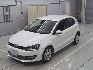 VOLKSWAGEN POLO 2012