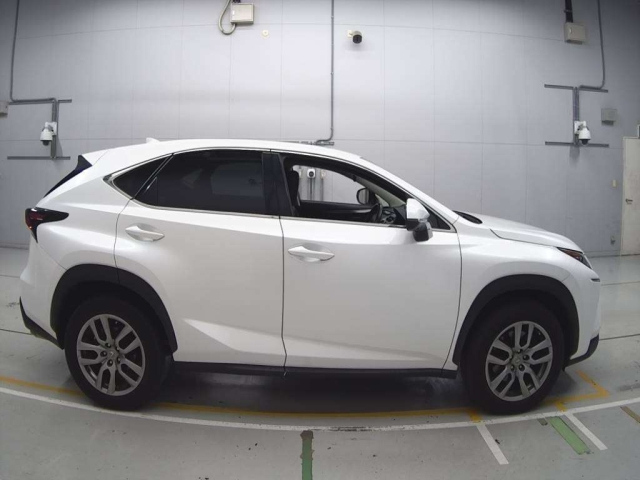 LEXUS NX 2014