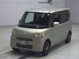 DAIHATSU TANTO 2010
