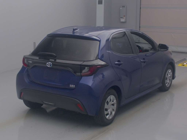 TOYOTA YARIS 2021