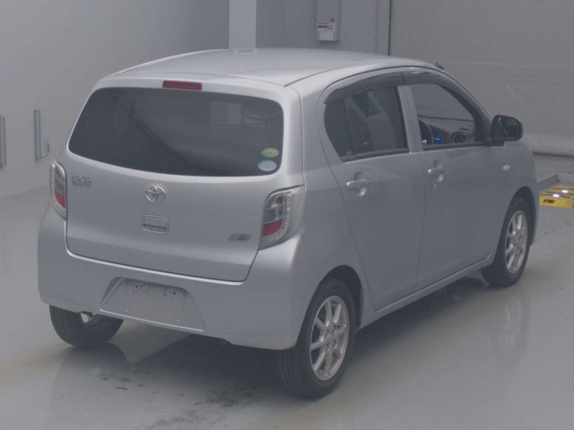 TOYOTA PIXIS EPOCH 2015