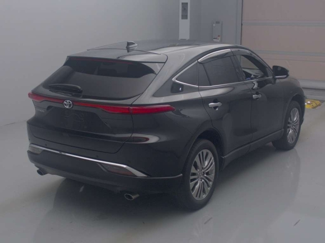 TOYOTA HARRIER 2021