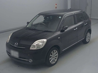 MAZDA VERISA 2011