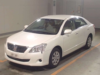 TOYOTA PREMIO 2011