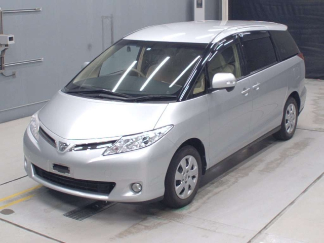 TOYOTA ESTIMA 2012