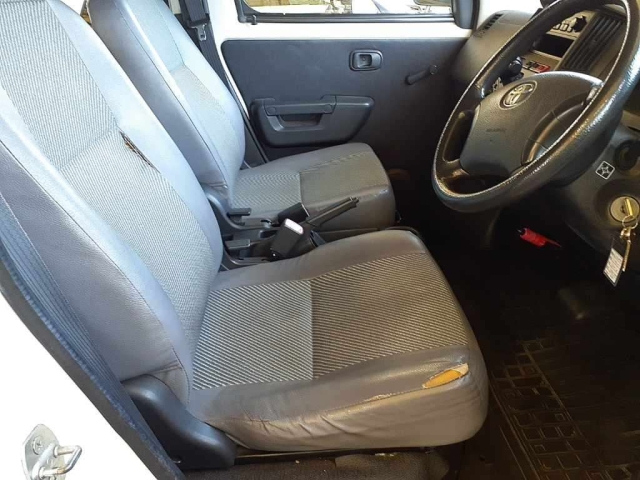 TOYOTA TOWN ACE VAN 2014