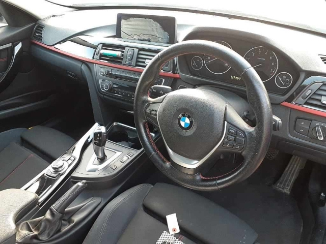 BMW 3 SERIES 2013