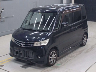 NISSAN ROOX 2010