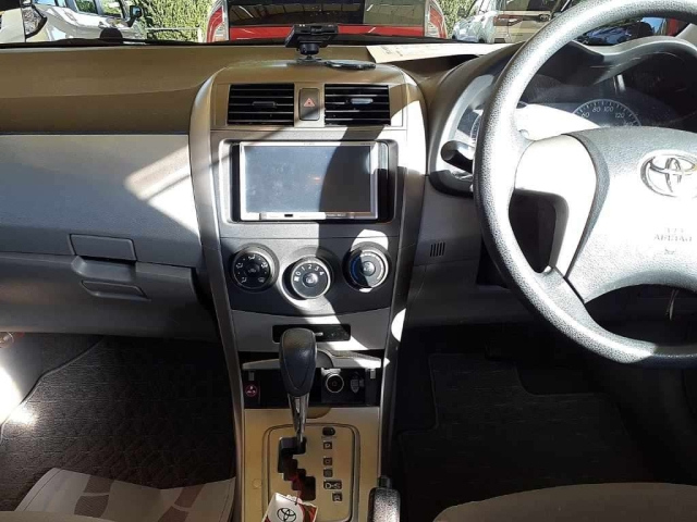 TOYOTA COROLLA AXIO 2009