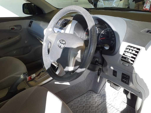 TOYOTA COROLLA AXIO 2009