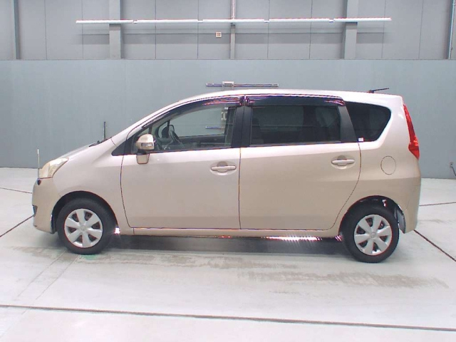 TOYOTA PASSO SETTE 2009