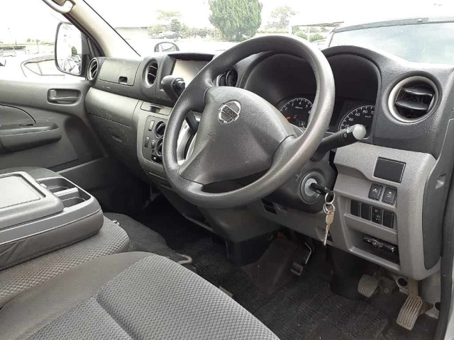 NISSAN CARAVAN VAN 2016