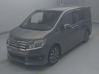 HONDA STEP WAGON 2012