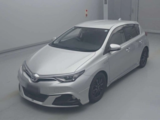 TOYOTA AURIS 2016