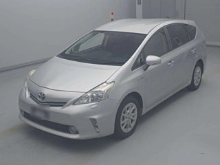 TOYOTA PRIUS ALPHA 2012