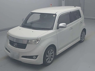 TOYOTA BB 2013