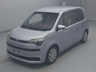 TOYOTA SPADE 2012