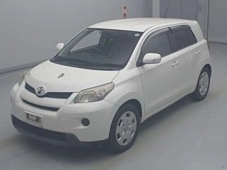 TOYOTA IST 2008