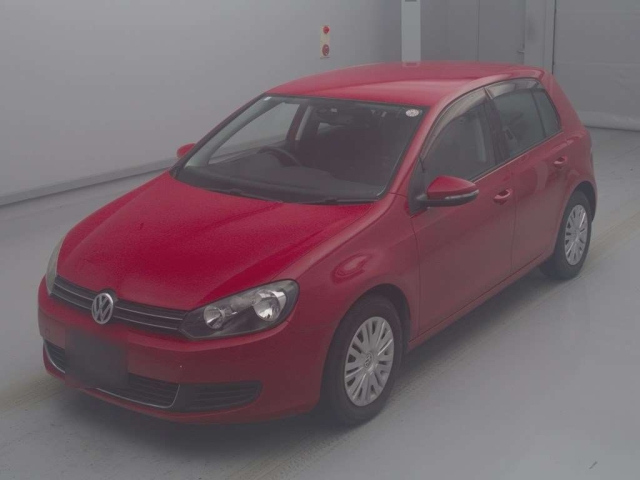 VOLKSWAGEN GOLF 2010