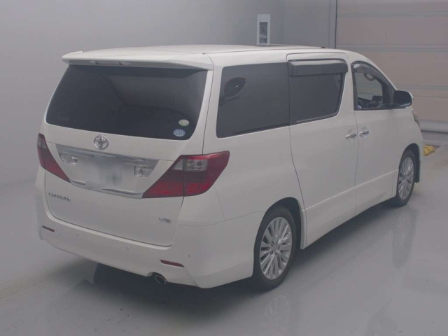 TOYOTA ALPHARD 2009