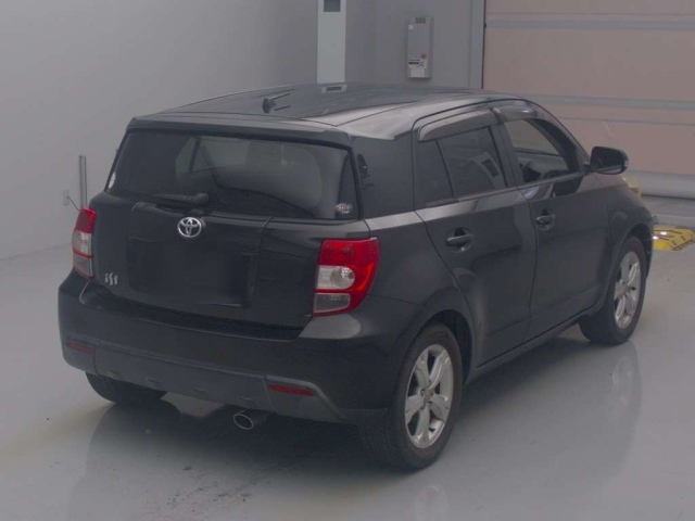 TOYOTA IST 2008