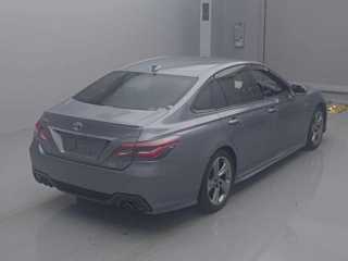 TOYOTA CROWN 2018