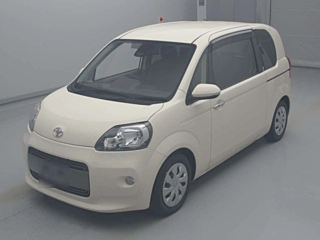 TOYOTA PORTE 2016
