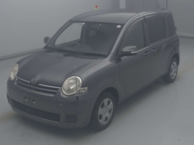 TOYOTA SIENTA 2008