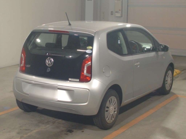 VOLKSWAGEN UP 2013