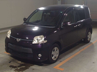 TOYOTA SIENTA 2012