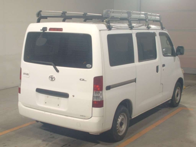 TOYOTA LITE ACE VAN 2011