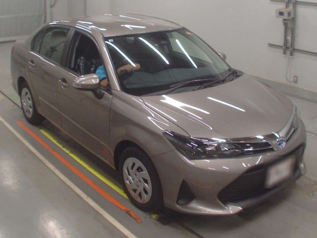 TOYOTA COROLLA AXIO 2025