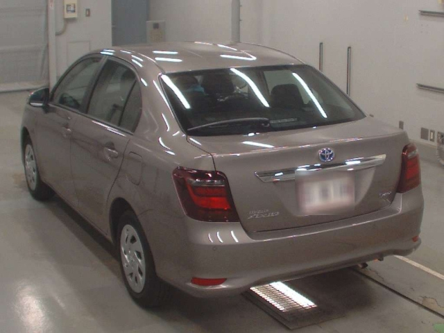 TOYOTA COROLLA AXIO 2025