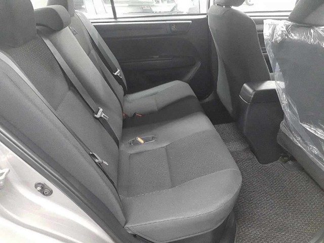 TOYOTA COROLLA AXIO 2025