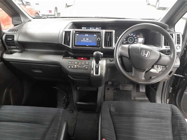HONDA STEP WAGON 2010