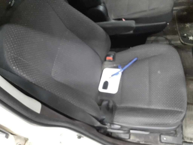 TOYOTA PORTE 2014