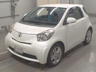 TOYOTA IQ 2012