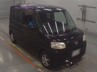 DAIHATSU TANTO 2010