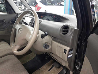 DAIHATSU TANTO 2010