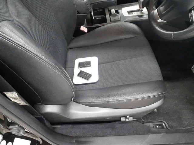 SUBARU LEGACY 2012