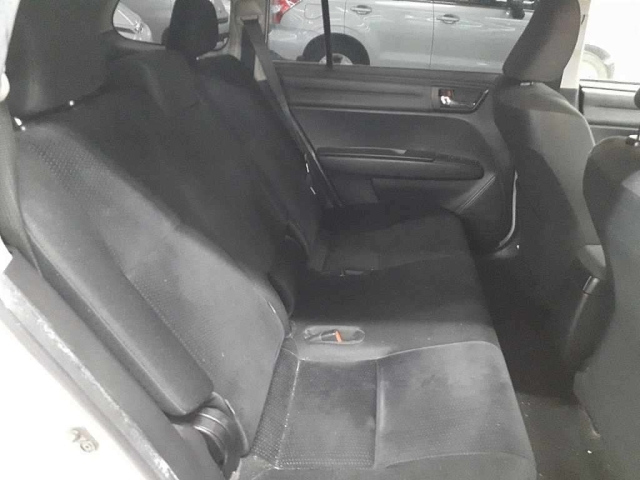 TOYOTA COROLLA FIELDER 2017