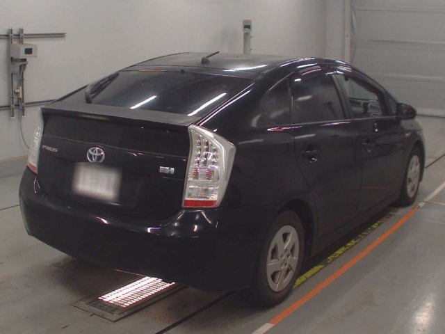 TOYOTA PRIUS 2010