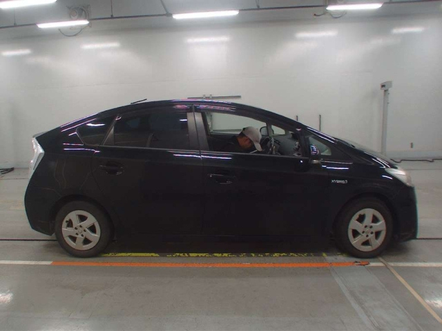 TOYOTA PRIUS 2010