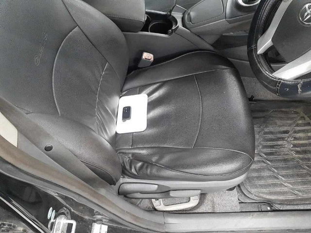 TOYOTA PRIUS 2010