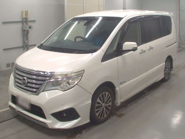 NISSAN SERENA 2015