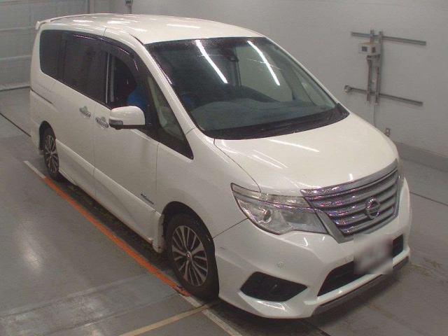NISSAN SERENA 2015