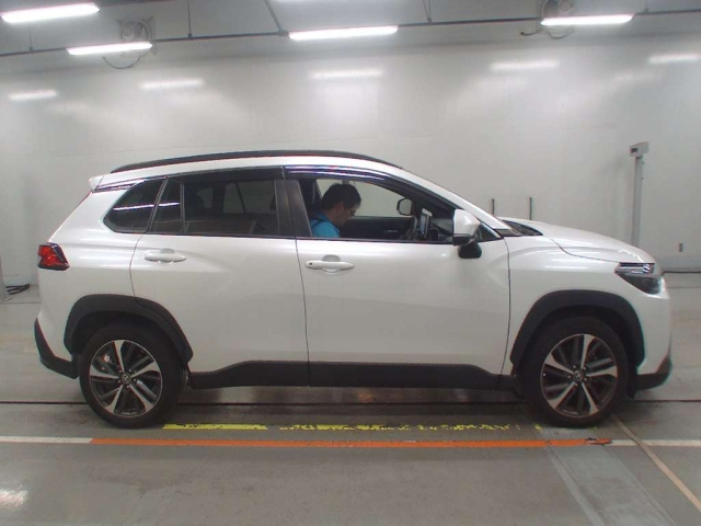 TOYOTA COROLLA CROSS 2023